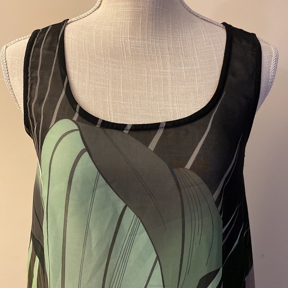 Angelo Tready wear sheer women’s asymmetrical blouse top floral bold front M - Picture 4 of 11